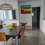 Villapapyrustoulon *