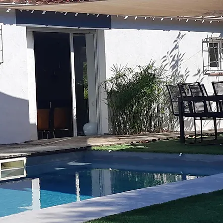 Villapapyrustoulon Villa