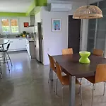 Βίλα Villapapyrustoulon