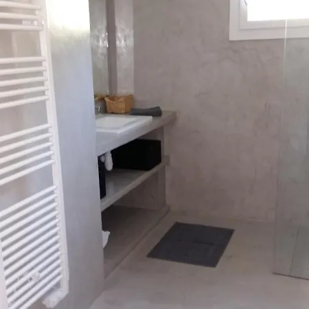 Villapapyrustoulon Toulon