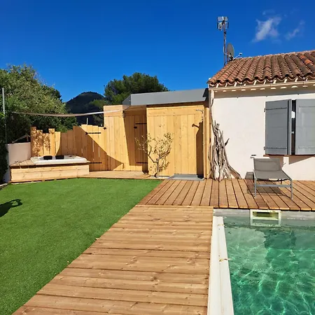 Villapapyrustoulon Villa Toulon