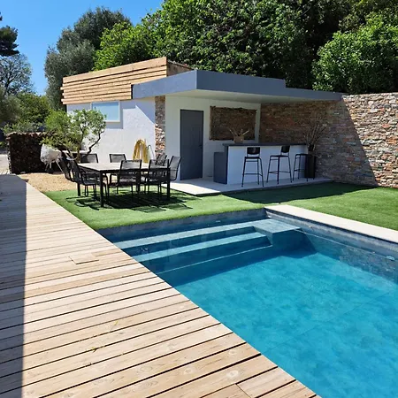 Villapapyrustoulon