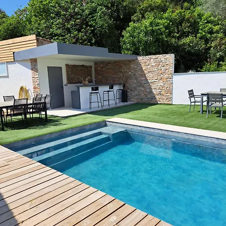 Villa Villapapyrustoulon *