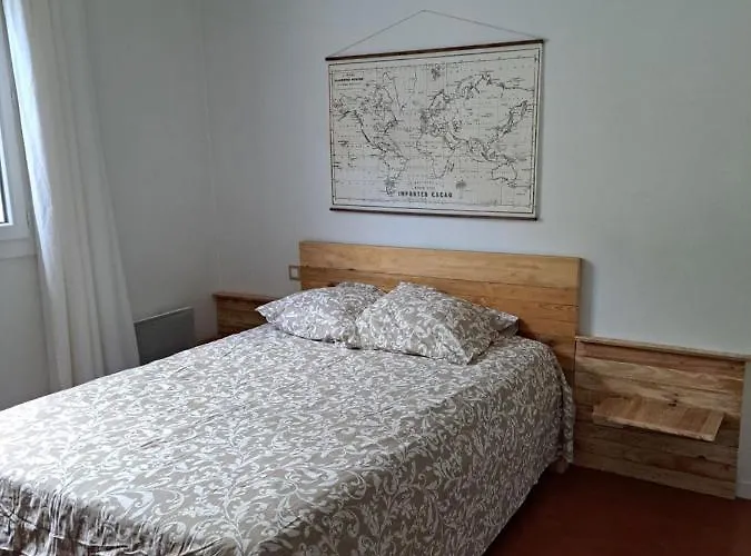 Villapapyrustoulon Villa