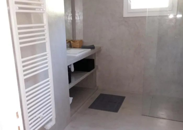 Villapapyrustoulon Toulon